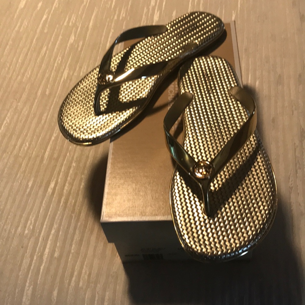 Mk jelly - gold! Like new 😊🌴